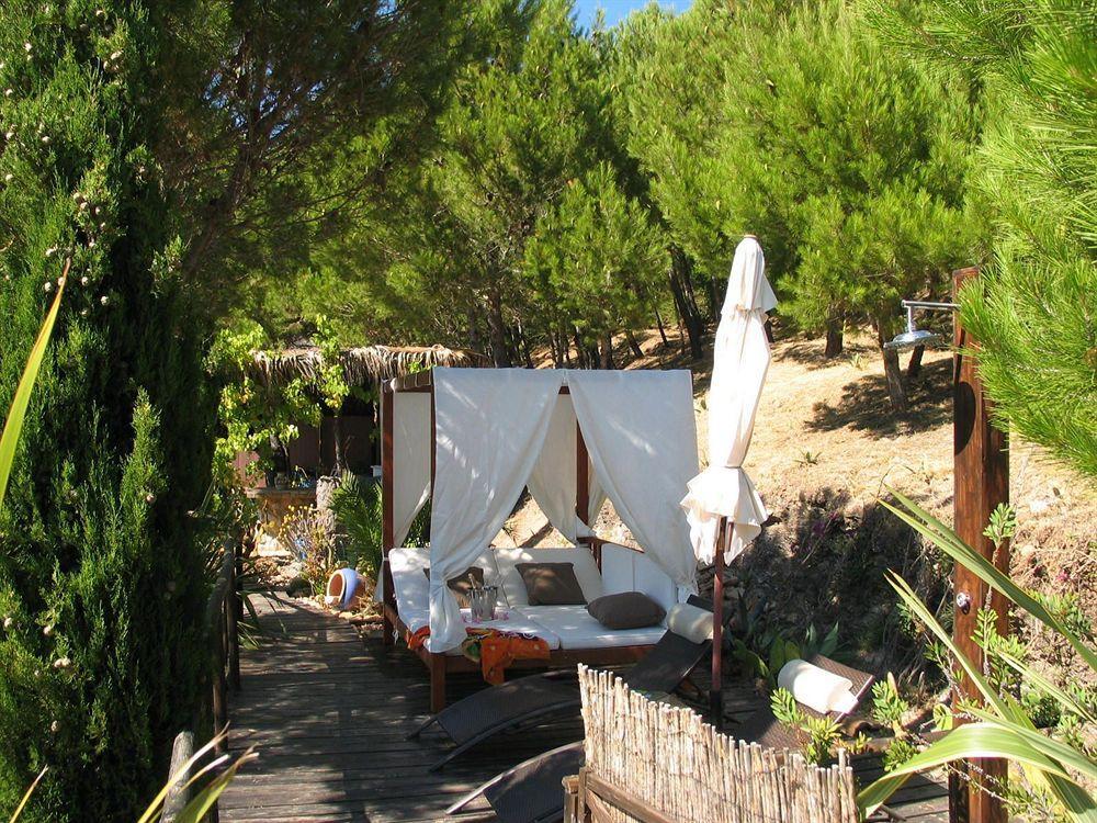 DDG Retreat Hotel Casares Exterior foto
