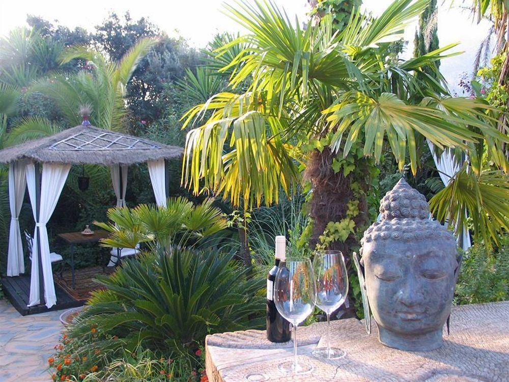 DDG Retreat Hotel Casares Exterior foto