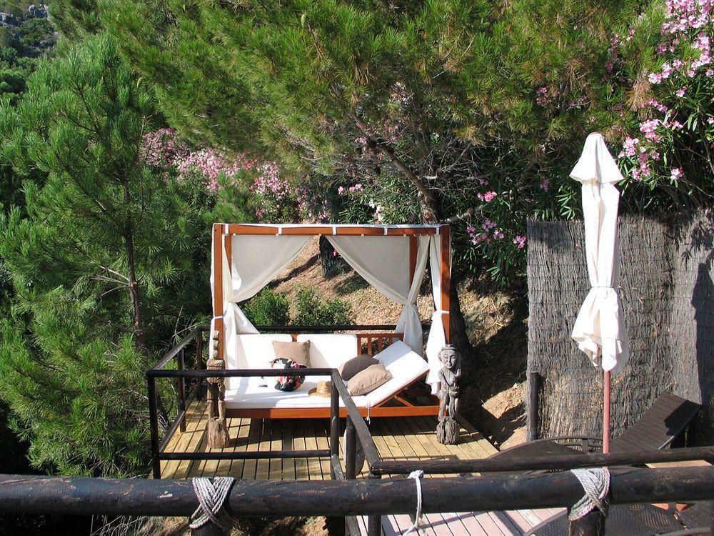 DDG Retreat Hotel Casares Exterior foto